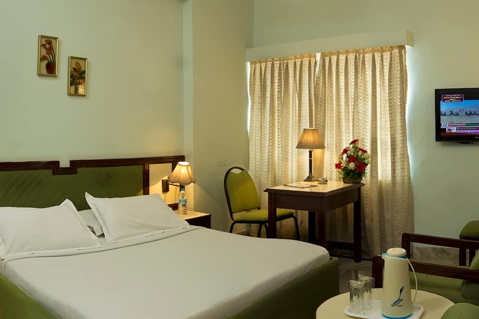 Standard Double Room - Intech Generic